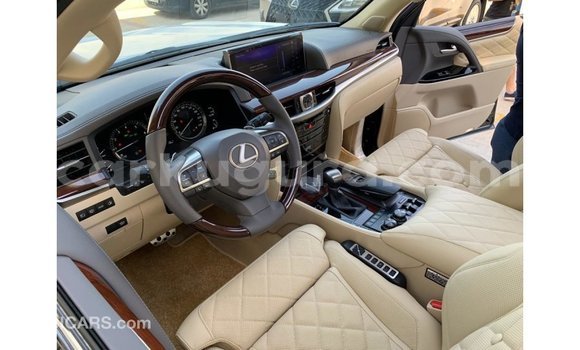 Nunua Imported Lexus LX Nyeusi Gari ndani ya Import - Dubai nchini Bujumbura Nunua Imported Lexus LX Nyeusi Gari ndani ya Import - Dubai nchini Bujumbura