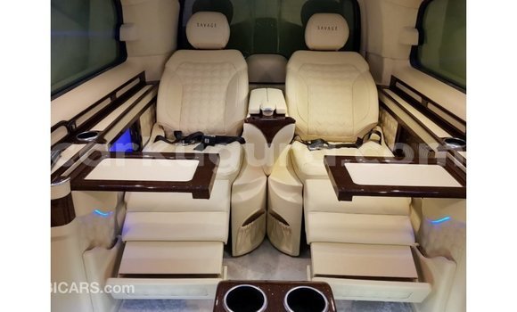 Nunua Imported Mercedes-Benz 250 Nyeusi Gari ndani ya Import - Dubai nchini Bujumbura Nunua Imported Mercedes-Benz 250 Nyeusi Gari ndani ya Import - Dubai nchini Bujumbura