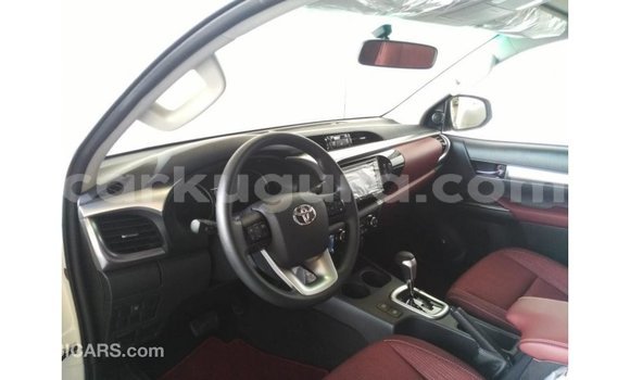 Buy Import Toyota Hilux White Car in Import - Dubai in Bujumbura Buy Import Toyota Hilux White Car in Import - Dubai in Bujumbura