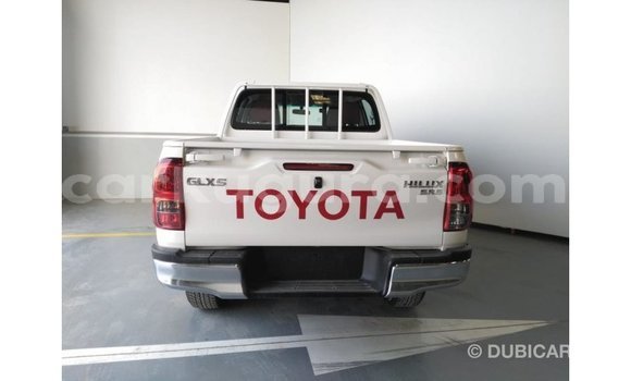 Buy Import Toyota Hilux White Car in Import - Dubai in Bujumbura Buy Import Toyota Hilux White Car in Import - Dubai in Bujumbura