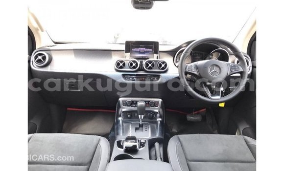 Buy Import Mercedes-Benz 250 Blue Car in Import - Dubai in Bujumbura Buy Import Mercedes-Benz 250 Blue Car in Import - Dubai in Bujumbura