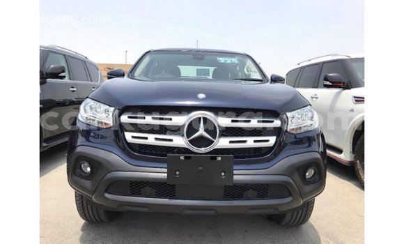 Buy Import Mercedes-Benz 250 Blue Car in Import - Dubai in Bujumbura Buy Import Mercedes-Benz 250 Blue Car in Import - Dubai in Bujumbura