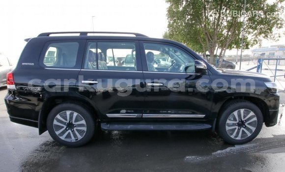 Nunua Imported Toyota Land Cruiser Nyeusi Gari ndani ya Import - Dubai nchini Bujumbura Nunua Imported Toyota Land Cruiser Nyeusi Gari ndani ya Import - Dubai nchini Bujumbura