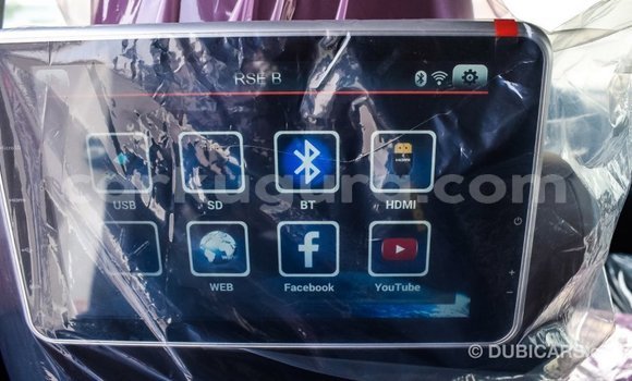 Nunua Imported Toyota Land Cruiser Nyeupe Gari ndani ya Import - Dubai nchini Bujumbura Nunua Imported Toyota Land Cruiser Nyeupe Gari ndani ya Import - Dubai nchini Bujumbura