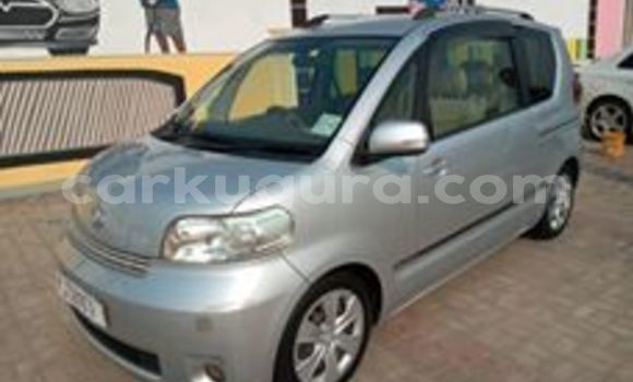 Buy Used Toyota Porte Silver Car in Bujumbura in Bujumbura Buy Used Toyota Porte Silver Car in Bujumbura in Bujumbura