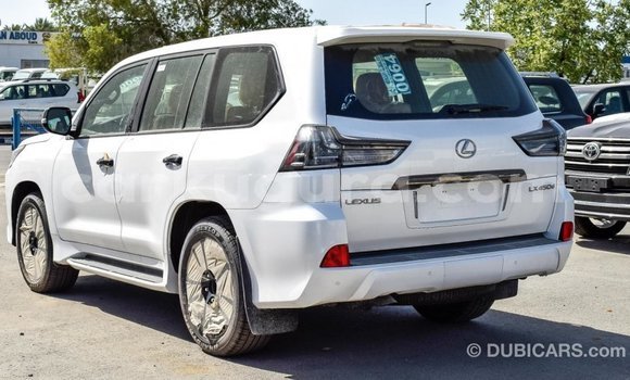 Acheter Import Voiture Lexus LX Blanc à Import - Dubai, Bujumbura Acheter Import Voiture Lexus LX Blanc à Import - Dubai, Bujumbura