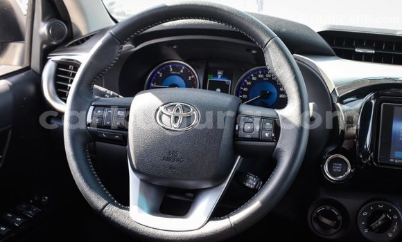 Nunua Imported Toyota Hilux Nyingine Gari ndani ya Import - Dubai nchini Bujumbura Nunua Imported Toyota Hilux Nyingine Gari ndani ya Import - Dubai nchini Bujumbura