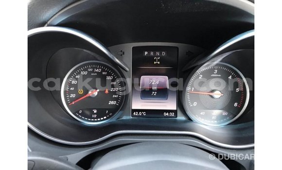 Acheter Import Voiture Mercedes-Benz 250 Rouge à Import - Dubai, Bujumbura Acheter Import Voiture Mercedes-Benz 250 Rouge à Import - Dubai, Bujumbura