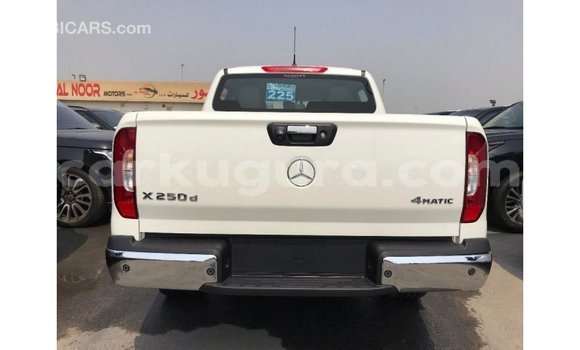 Buy Import Mercedes-Benz 250 White Car in Import - Dubai in Bujumbura Buy Import Mercedes-Benz 250 White Car in Import - Dubai in Bujumbura