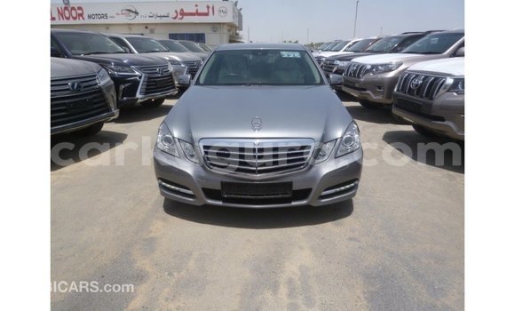 Buy Import Mercedes-Benz 250 Other Car in Import - Dubai in Bujumbura Buy Import Mercedes-Benz 250 Other Car in Import - Dubai in Bujumbura