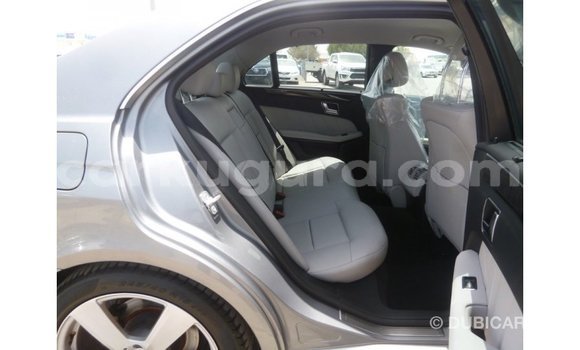 Buy Import Mercedes-Benz 250 Other Car in Import - Dubai in Bujumbura Buy Import Mercedes-Benz 250 Other Car in Import - Dubai in Bujumbura