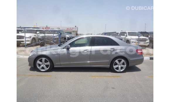 Buy Import Mercedes-Benz 250 Other Car in Import - Dubai in Bujumbura Buy Import Mercedes-Benz 250 Other Car in Import - Dubai in Bujumbura