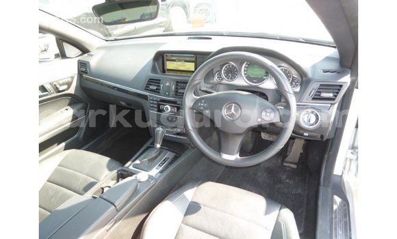 Acheter Import Voiture Mercedes-Benz 250 Autre à Import - Dubai, Bujumbura Acheter Import Voiture Mercedes-Benz 250 Autre à Import - Dubai, Bujumbura