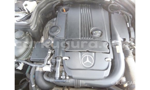 Nunua Imported Mercedes-Benz 250 Nyingine Gari ndani ya Import - Dubai nchini Bujumbura Nunua Imported Mercedes-Benz 250 Nyingine Gari ndani ya Import - Dubai nchini Bujumbura