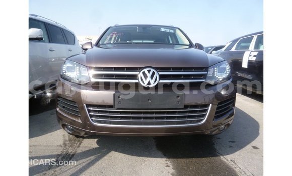 Acheter Import Voiture Volkswagen Touareg Marron à Import - Dubai, Bujumbura Acheter Import Voiture Volkswagen Touareg Marron à Import - Dubai, Bujumbura