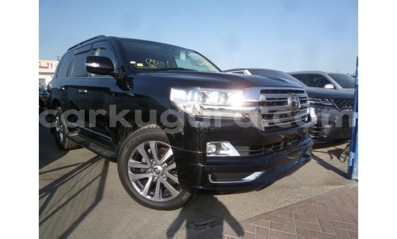 Acheter Import Voiture Toyota Land Cruiser Noir à Import - Dubai, Bujumbura Acheter Import Voiture Toyota Land Cruiser Noir à Import - Dubai, Bujumbura