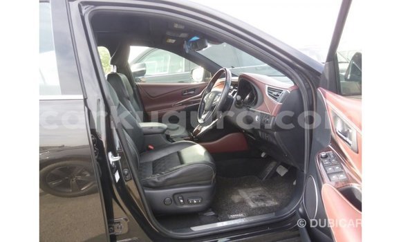 Buy Import Toyota Harrier Black Car in Import - Dubai in Bujumbura Buy Import Toyota Harrier Black Car in Import - Dubai in Bujumbura