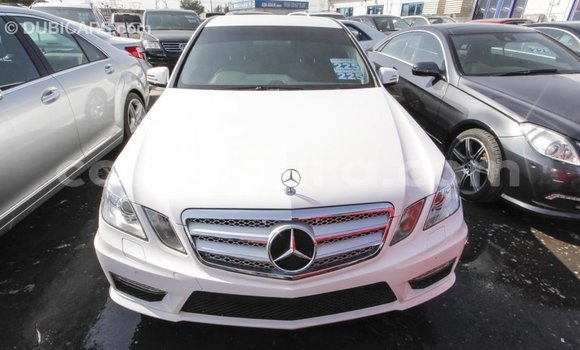 Buy Import Mercedes-Benz 200 White Car in Import - Dubai in Bujumbura Buy Import Mercedes-Benz 200 White Car in Import - Dubai in Bujumbura