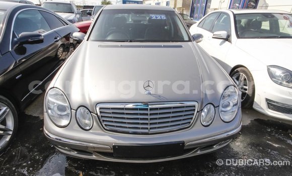 Nunua Imported Mercedes-Benz 200 Nyingine Gari ndani ya Import - Dubai nchini Bujumbura Nunua Imported Mercedes-Benz 200 Nyingine Gari ndani ya Import - Dubai nchini Bujumbura