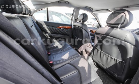 Nunua Imported Mercedes-Benz 200 Nyingine Gari ndani ya Import - Dubai nchini Bujumbura Nunua Imported Mercedes-Benz 200 Nyingine Gari ndani ya Import - Dubai nchini Bujumbura