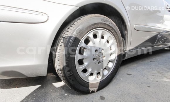 Buy Import Mercedes-Benz 200 Other Car in Import - Dubai in Bujumbura Buy Import Mercedes-Benz 200 Other Car in Import - Dubai in Bujumbura