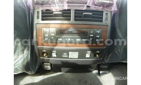 Buy Import Toyota Land Cruiser Other Car in Import - Dubai in Bujumbura Buy Import Toyota Land Cruiser Other Car in Import - Dubai in Bujumbura
