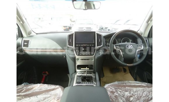Buy Import Toyota Land Cruiser Other Car in Import - Dubai in Bujumbura Buy Import Toyota Land Cruiser Other Car in Import - Dubai in Bujumbura