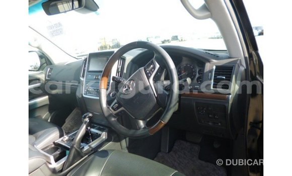 Acheter Import Voiture Toyota Land Cruiser Noir à Import - Dubai, Bujumbura Acheter Import Voiture Toyota Land Cruiser Noir à Import - Dubai, Bujumbura