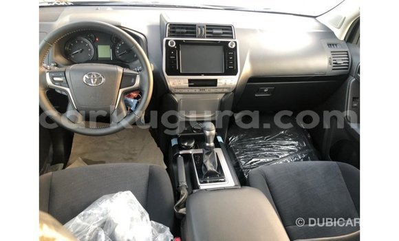 Nunua Imported Toyota Prado Nyeusi Gari ndani ya Import - Dubai nchini Bujumbura Nunua Imported Toyota Prado Nyeusi Gari ndani ya Import - Dubai nchini Bujumbura