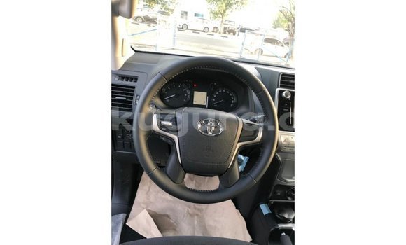 Nunua Imported Toyota Prado Nyeusi Gari ndani ya Import - Dubai nchini Bujumbura Nunua Imported Toyota Prado Nyeusi Gari ndani ya Import - Dubai nchini Bujumbura