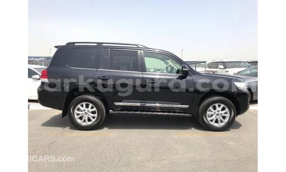 Acheter Import Voiture Toyota Land Cruiser Noir à Import - Dubai, Bujumbura Acheter Import Voiture Toyota Land Cruiser Noir à Import - Dubai, Bujumbura