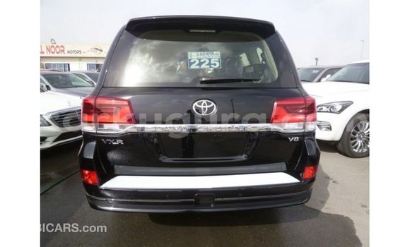 Acheter Import Voiture Toyota Land Cruiser Noir à Import - Dubai, Bujumbura Acheter Import Voiture Toyota Land Cruiser Noir à Import - Dubai, Bujumbura