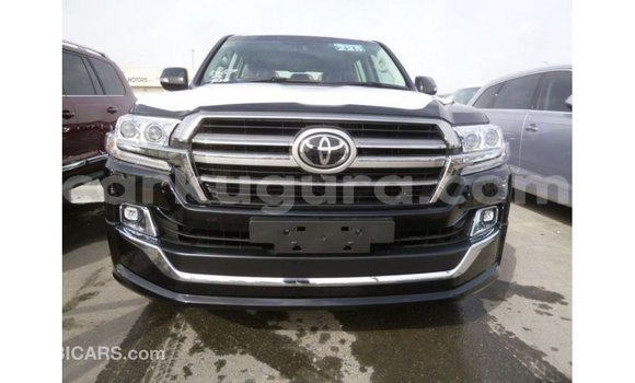 Acheter Import Voiture Toyota Land Cruiser Noir à Import - Dubai, Bujumbura Acheter Import Voiture Toyota Land Cruiser Noir à Import - Dubai, Bujumbura