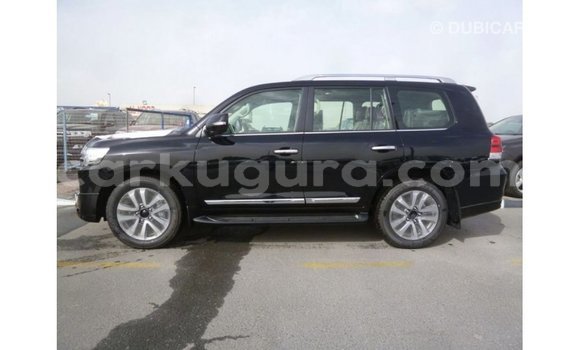Acheter Import Voiture Toyota Land Cruiser Noir à Import - Dubai, Bujumbura Acheter Import Voiture Toyota Land Cruiser Noir à Import - Dubai, Bujumbura