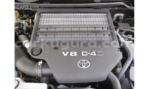 Acheter Import Voiture Toyota Land Cruiser Autre à Import - Dubai, Bujumbura Acheter Import Voiture Toyota Land Cruiser Autre à Import - Dubai, Bujumbura