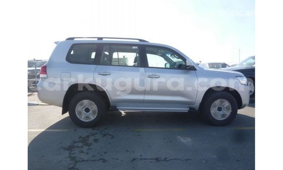Nunua Imported Toyota Land Cruiser Nyingine Gari ndani ya Import - Dubai nchini Bujumbura Nunua Imported Toyota Land Cruiser Nyingine Gari ndani ya Import - Dubai nchini Bujumbura
