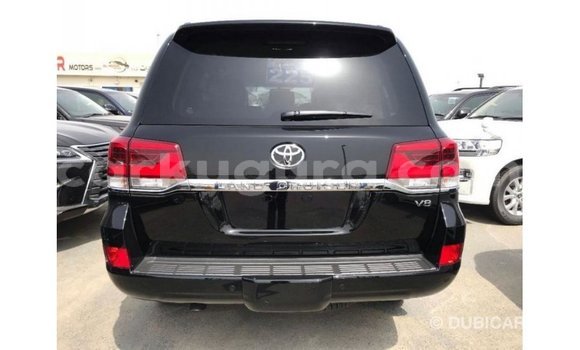 Buy Import Toyota Land Cruiser Black Car in Import - Dubai in Bujumbura Buy Import Toyota Land Cruiser Black Car in Import - Dubai in Bujumbura
