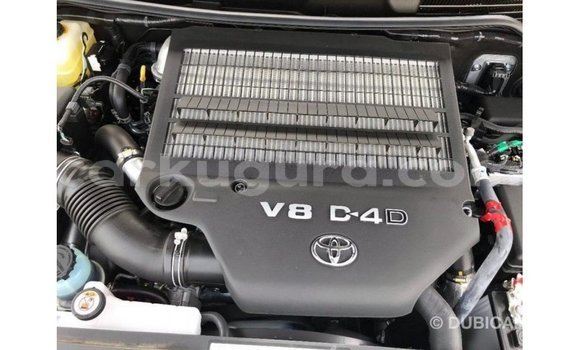 Acheter Import Voiture Toyota Land Cruiser Autre à Import - Dubai, Bujumbura Acheter Import Voiture Toyota Land Cruiser Autre à Import - Dubai, Bujumbura