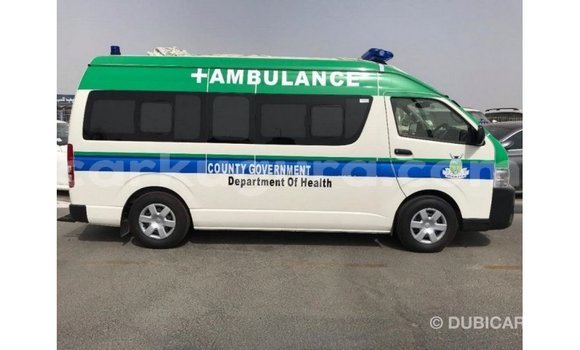 Nunua Imported Toyota Hiace Nyeupe Gari ndani ya Import - Dubai nchini Bujumbura Nunua Imported Toyota Hiace Nyeupe Gari ndani ya Import - Dubai nchini Bujumbura