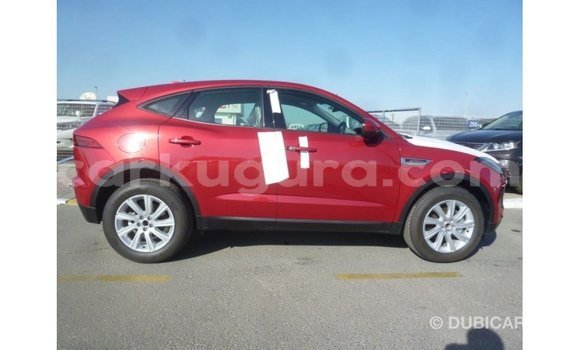 Acheter Import Voiture Jaguar E-Pace Rouge à Import - Dubai, Bujumbura Acheter Import Voiture Jaguar E-Pace Rouge à Import - Dubai, Bujumbura