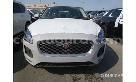 Acheter Import Voiture Jaguar E-Pace Blanc à Import - Dubai, Bujumbura Acheter Import Voiture Jaguar E-Pace Blanc à Import - Dubai, Bujumbura