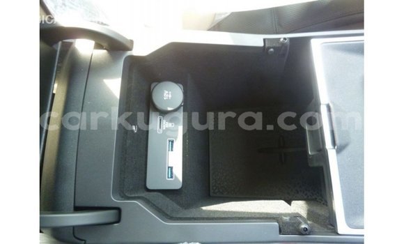 Acheter Import Voiture Jaguar E-Pace Blanc à Import - Dubai, Bujumbura Acheter Import Voiture Jaguar E-Pace Blanc à Import - Dubai, Bujumbura