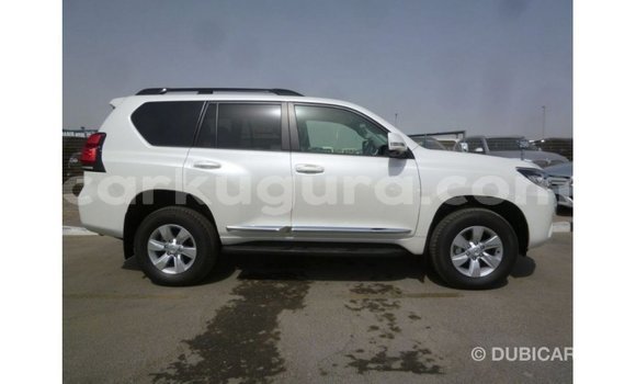 Acheter Import Voiture Toyota Prado Blanc à Import - Dubai, Bujumbura Acheter Import Voiture Toyota Prado Blanc à Import - Dubai, Bujumbura