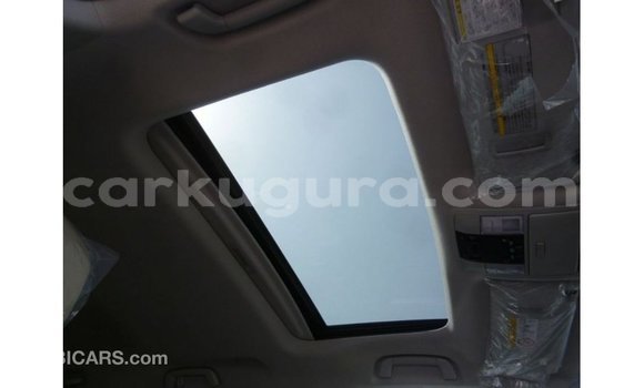 Acheter Import Voiture Toyota Prado Blanc à Import - Dubai, Bujumbura Acheter Import Voiture Toyota Prado Blanc à Import - Dubai, Bujumbura