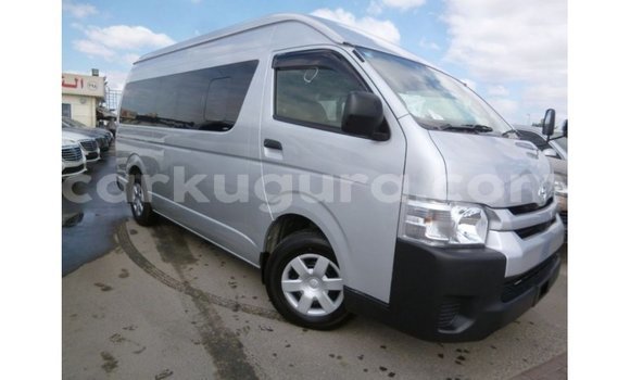 Nunua Imported Toyota Hiace Nyingine Gari ndani ya Import - Dubai nchini Bujumbura Nunua Imported Toyota Hiace Nyingine Gari ndani ya Import - Dubai nchini Bujumbura