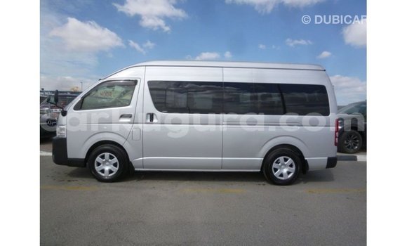 Nunua Imported Toyota Hiace Nyingine Gari ndani ya Import - Dubai nchini Bujumbura Nunua Imported Toyota Hiace Nyingine Gari ndani ya Import - Dubai nchini Bujumbura