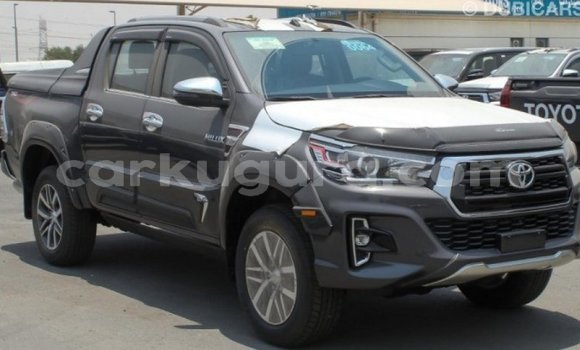 Nunua Imported Toyota Hilux Nyingine Gari ndani ya Import - Dubai nchini Bujumbura Nunua Imported Toyota Hilux Nyingine Gari ndani ya Import - Dubai nchini Bujumbura