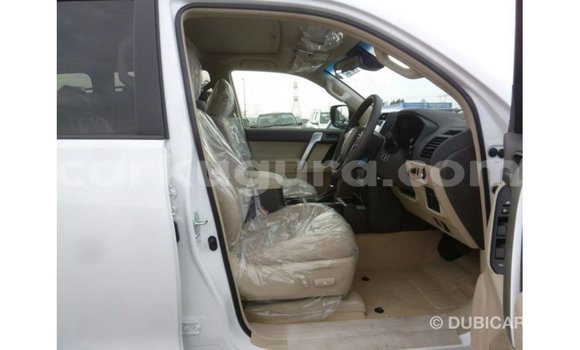 Nunua Imported Toyota Prado Nyeupe Gari ndani ya Import - Dubai nchini Bujumbura Nunua Imported Toyota Prado Nyeupe Gari ndani ya Import - Dubai nchini Bujumbura