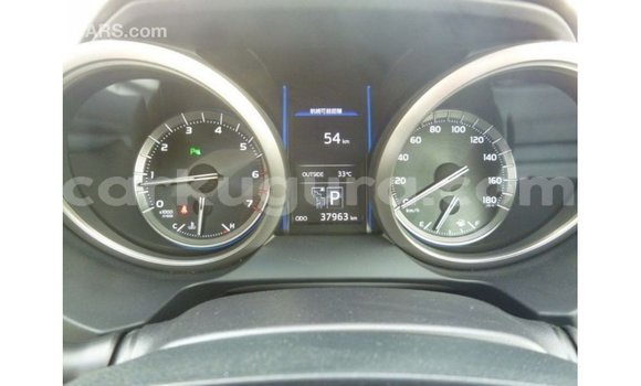 Nunua Imported Toyota Prado Nyeupe Gari ndani ya Import - Dubai nchini Bujumbura Nunua Imported Toyota Prado Nyeupe Gari ndani ya Import - Dubai nchini Bujumbura