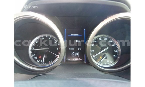 Acheter Import Voiture Toyota Prado Noir à Import - Dubai, Bujumbura Acheter Import Voiture Toyota Prado Noir à Import - Dubai, Bujumbura